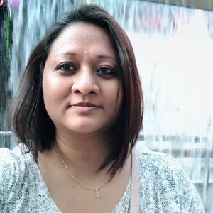 Meet your Posher, Manisha